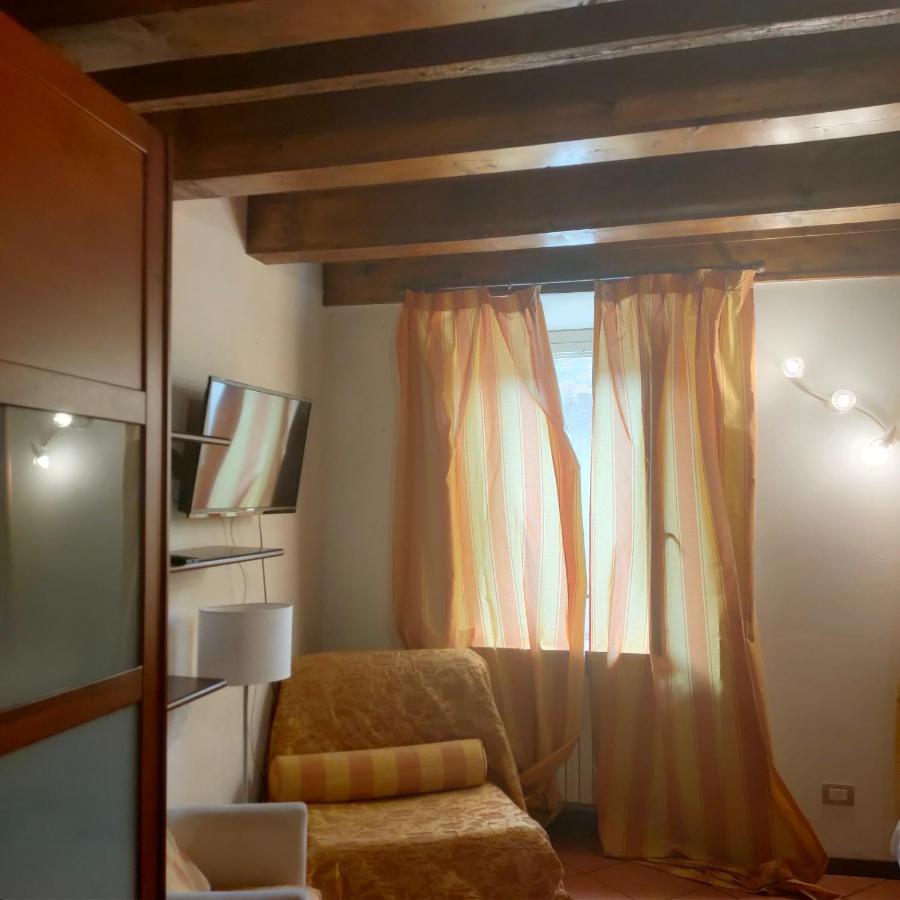 Appartamento Centro Лекко Екстер'єр фото